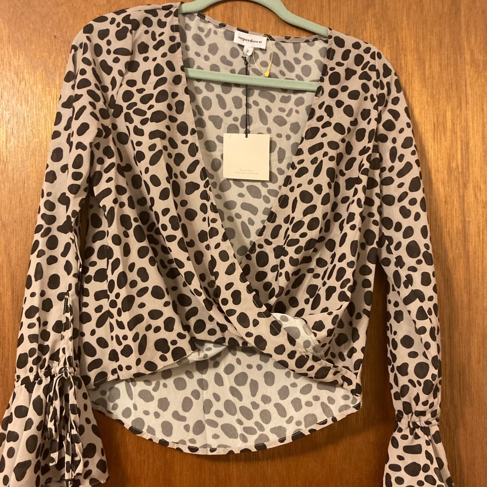 Superdown Madeline surplice blouse